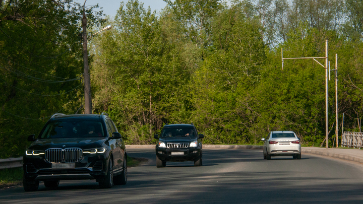 Автоэксперты назвали самые надежные внедорожники