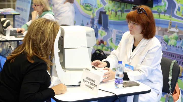 Офтальмолог Аскерова объяснила, почему к вечеру зрение становится хуже