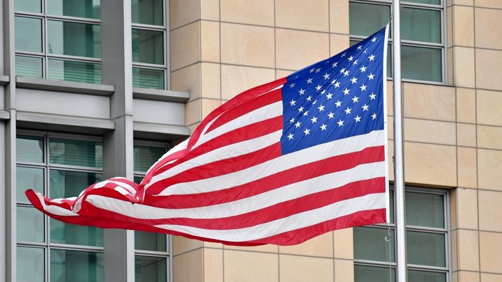 Чего же русские медлят? США встревожились из-за возможной атаки русскими спутниками-шпионами