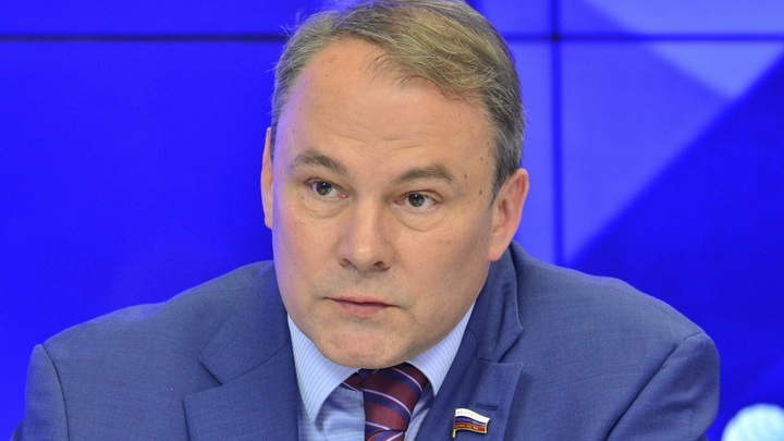 Толстой предложил дать Орден Мужества депутату Бородаю и погибшему военкору Журавлёву