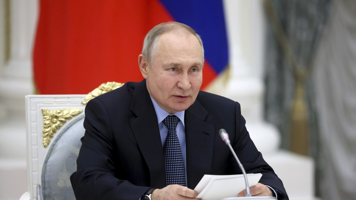 Путин назвал залог развития России