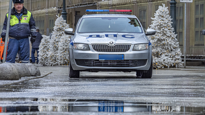 Губернатор предложил штрафовать москвичей и петербуржцев сильнее с учетом платежеспособности