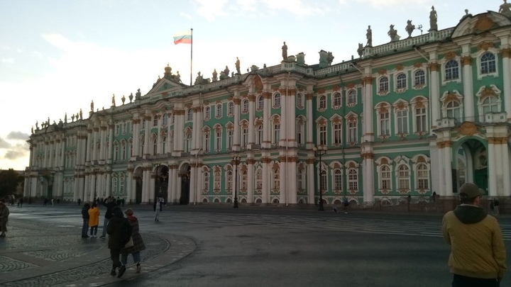 Эрмитаж оказался более популярен у туристов, чем Московский Кремль