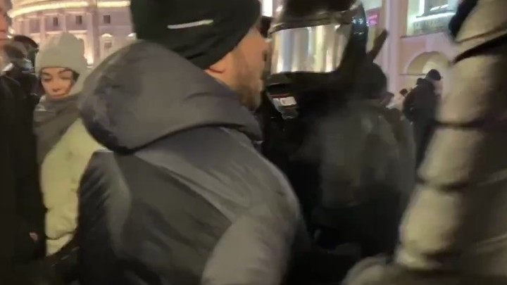 В Петербурге после стихийной несанкционированной акции 2 февраля пропал человек