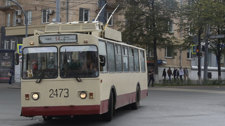 В Челябинске 15 и 16 апреля троллейбусы №12 и 14 изменят свои маршруты