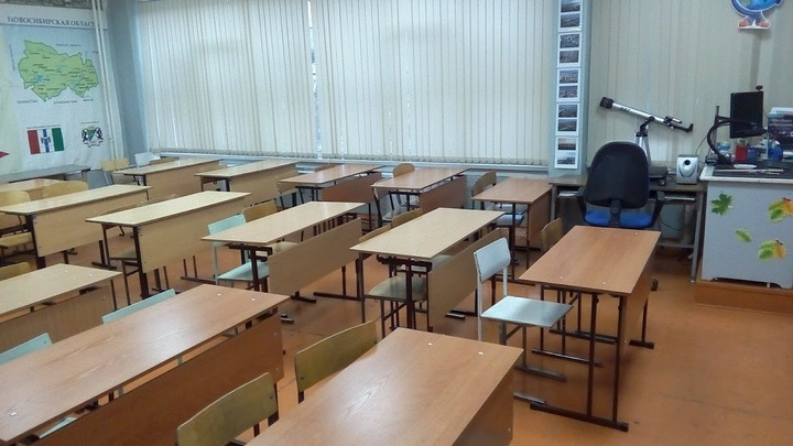 В гимназии № 10 в Новосибирске началась вторая неделя забастовки третьеклассников