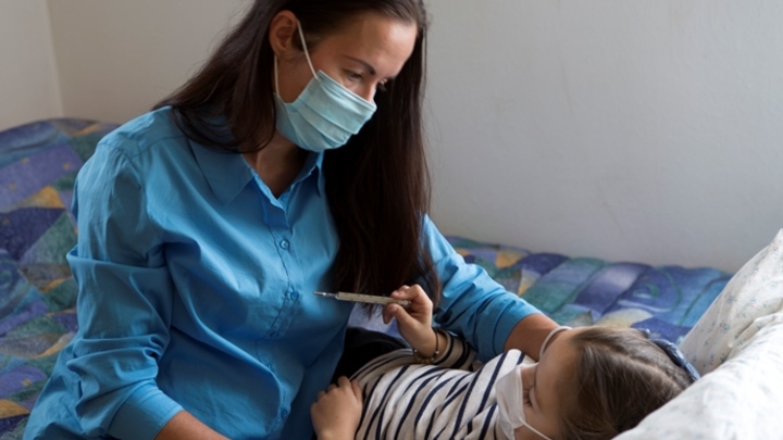 Врач-иммунолог назвал эффективные народные средства при лечении гриппа