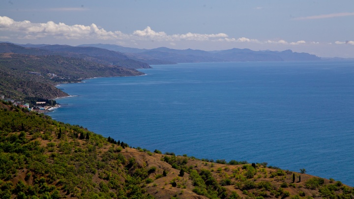 Парящие корабли заметили в Чёрном море рядом с Новороссийском