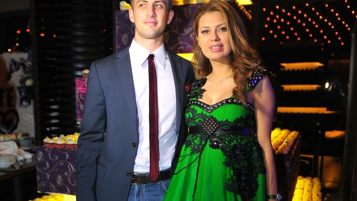 Тающего на глазах сына миллиардера подняли на смех