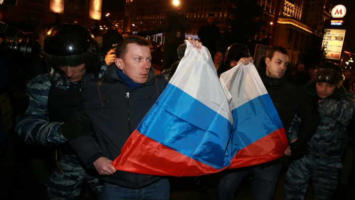 Россия вот-вот взорвётся, а в Кремль рапортуют: У нас всё хорошо!