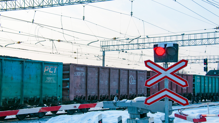 Житель Новосибирска получил срок за обман 11 железнодорожников на 2,7 млн рублей