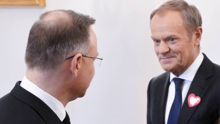 Интрига в Польше: Туск рвётся к посту премьер-министра, грозя снести с пути Моравецкого