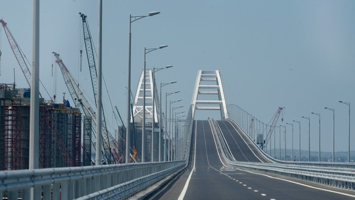 В Минтрансе оценили версии о привлечении генподрядчика Крымского моста к стройке Тамани