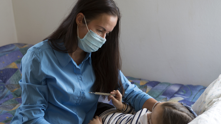 Опасная инфекция косит Россию? Вирусолог указала на малоизвестный факт