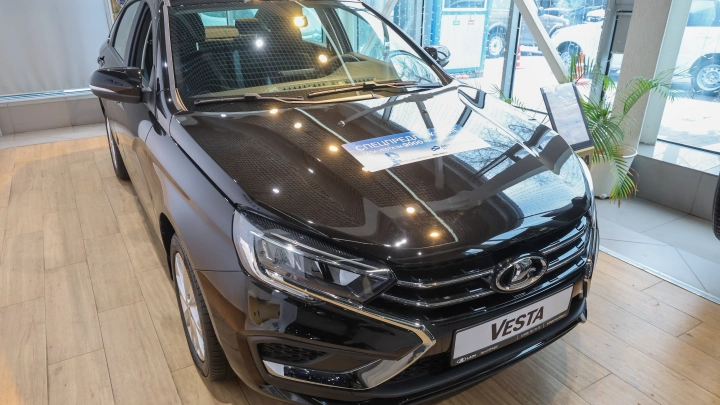 АвтоВАЗ отзывает Lada Vesta NG из-за блокировки руля