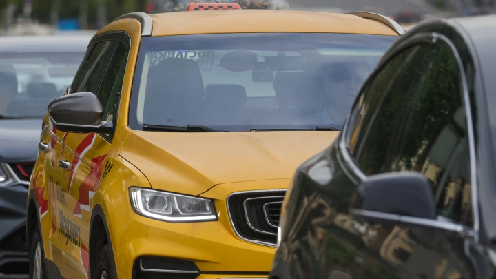 Будущее такси в России: опубликован первый список разрешённых автомобилей