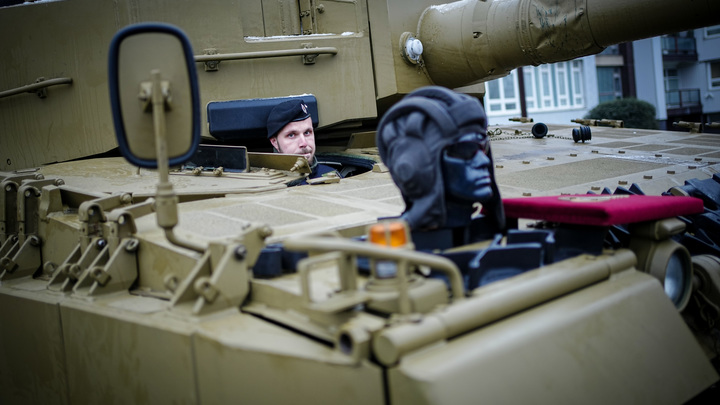 В поставке танков на Украину увидели тревожный знак: Раскрыт следующий ход Запада