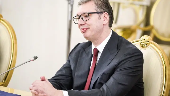 Я должен в каждом слове заботиться об интересах нашей страны: Вучич встретился с  Путиным в Китае. Сербский президент не смолчал