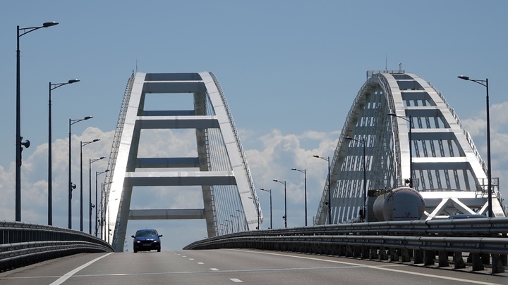Кто спланировал атаку на Крымский мост: Военный эксперт указал на главного подозреваемого