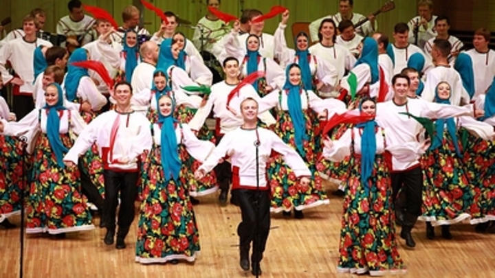 Оклеветавший преподавателя СПбГУ студент в сарафане уехал из России