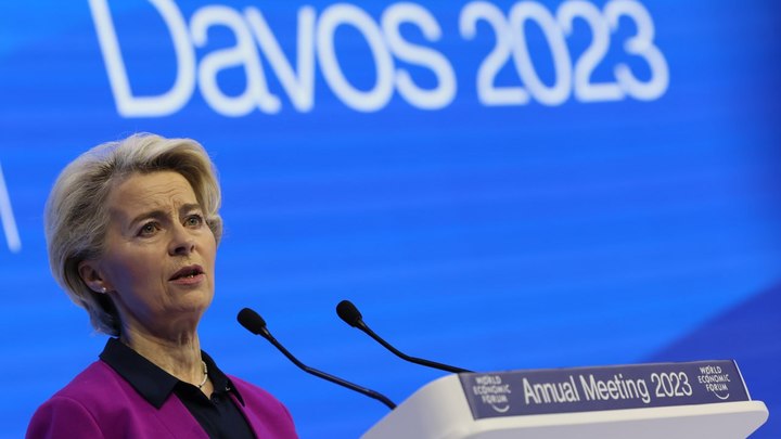 ЕК предложила введение новых санкций в отношении России на сумму 11 млрд долларов