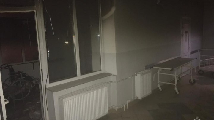 Прокуратура организовала проверку после пожара в больнице Майкопа