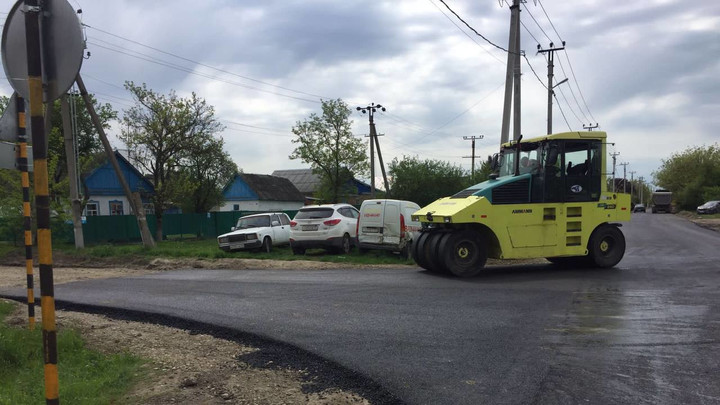 В станице Елизаветинской заменили асфальт на двух участках