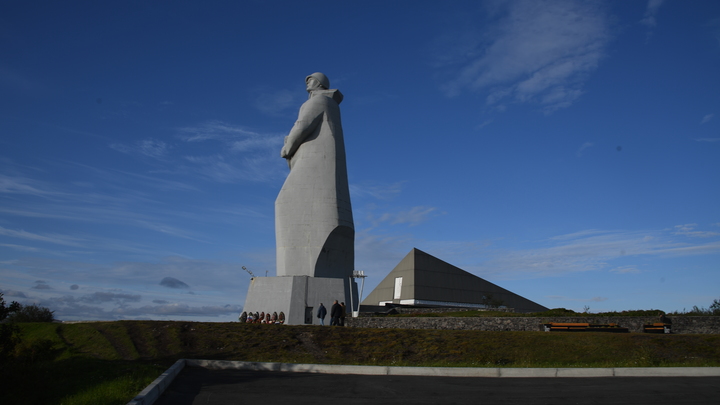Норвежскому консулу запретят появляться в Мурманске после русофобского скандала в гостинице