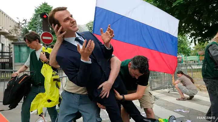 Пощёчина Макрону от жены звенит до сих пор: За что президента Франции наказала рука Кремля