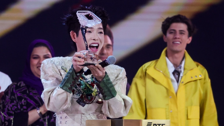 Главный скандал Интервидения - победитель Дык Фук, его фоточка для бойфренда и ЛГБТ*: Приступаем к разоблачению