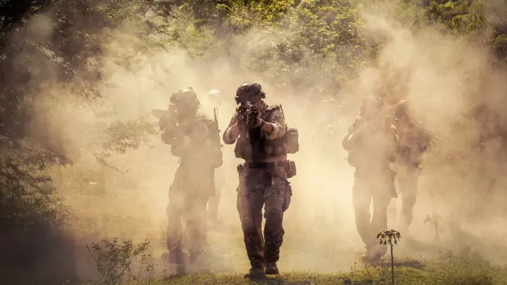 Макан – водитель спецназа: рэпер принял присягу и осваивает УРАЛы