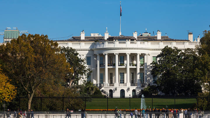 США провели корректировку санкций против России. Эксперт назвал причину