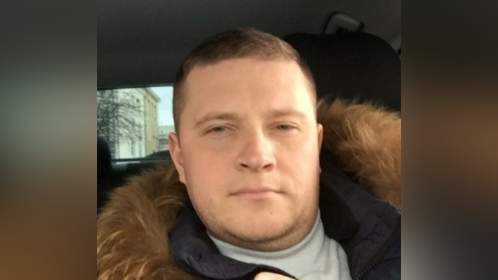 35-летний мужчина на серебристой иномарке пропал в Кемерове