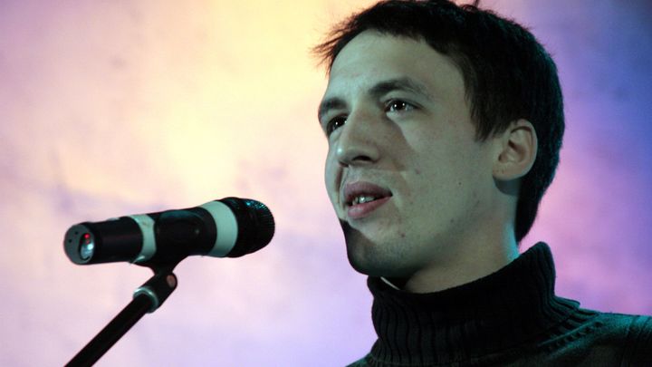 Расплачиваться придётся матери? Бежавший за границу актёр Смольянинов* забыл о кредите