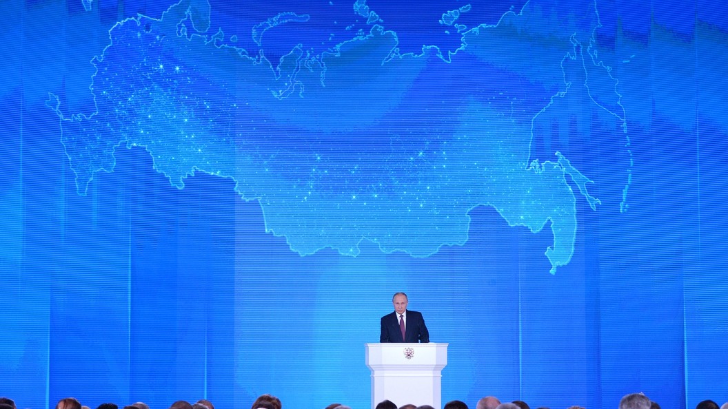 Американец назвал рассказ Путина о супероружии диснеевским фильмом Американец назвал рассказ Путина о супероружии диснеевским фильмом