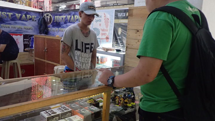 В Тюмени у девятиклассника во рту взорвалась электронная сигарета
