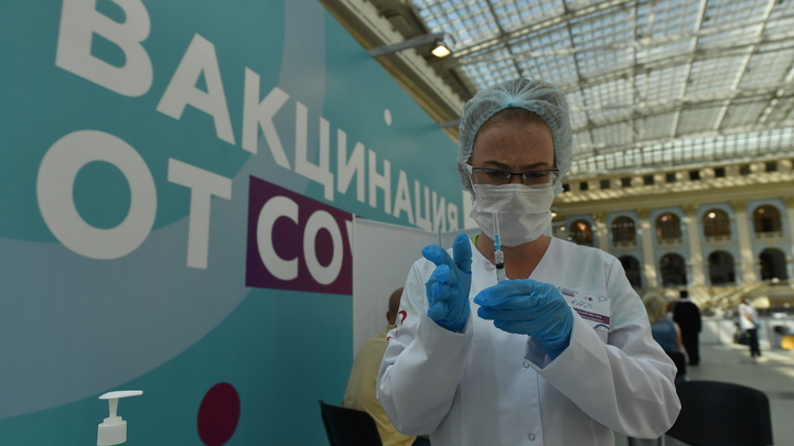 К обязательной вакцинации принудили третий регион за день