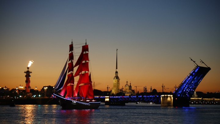 Символ Алых парусов поучаствует в Главном военно-морском параде в Петербурге