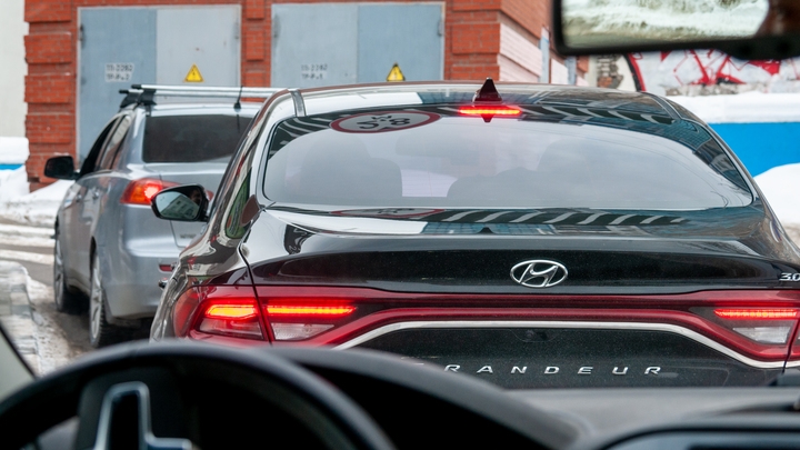 Инспекторы ДПС остановили 12-летнего мальчика за рулем Toyota в Бурятии