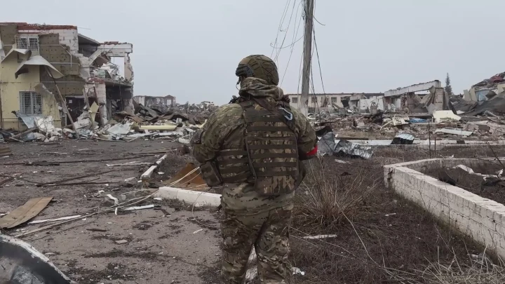 RT: Документалист Кирий и оператор Меркушев попали под обстрел в Судже