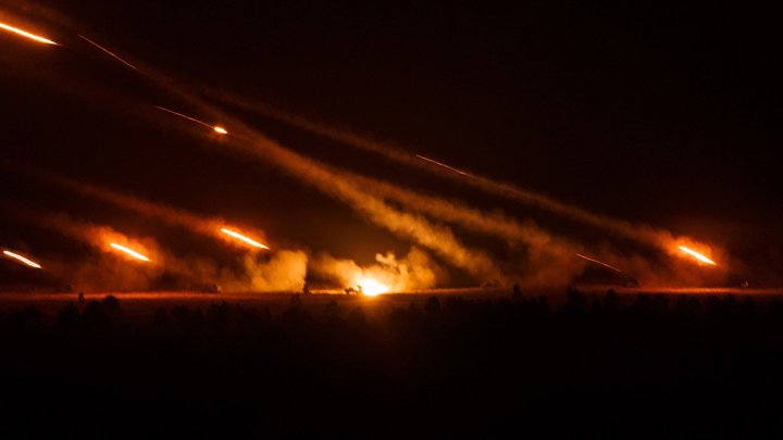 Артобстрел по Горловке: По многоэтажке ударили Градом