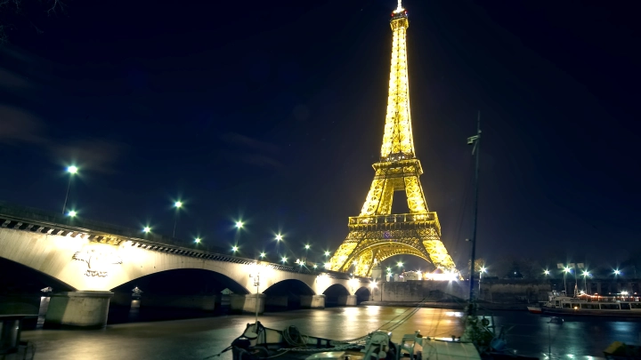 Быть французом - стыдно? Заявление Парижа о России и Украине возмутило народ