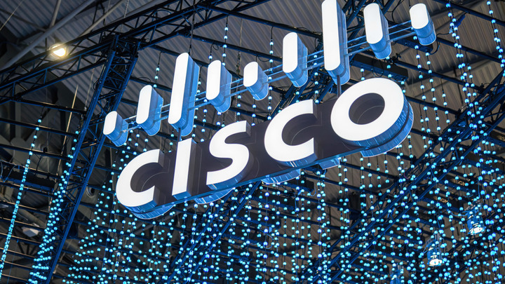 Cisco объявила об уходе из России: что будет с оборудованием компании
