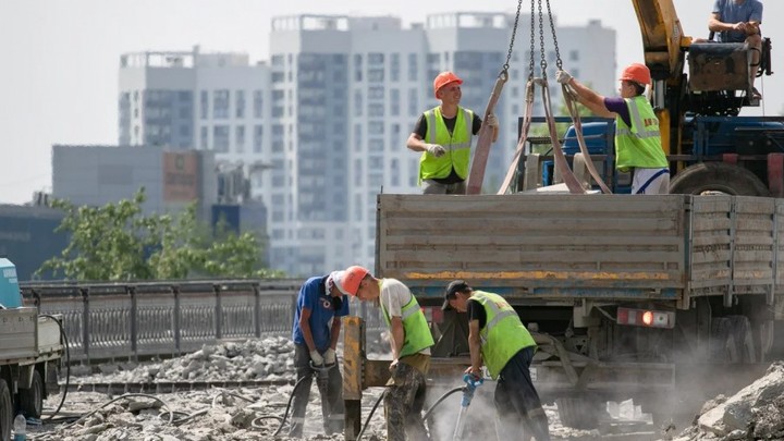 Стало известно, когда откроют Блюхеровский мост в Екатеринбурге после ремонта