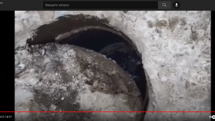 В Кинешме Ивановской области женщина провалилась в люк канализации