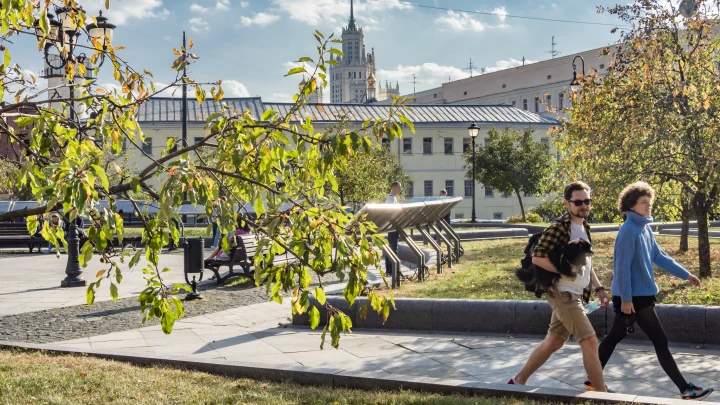 Лето в Москве и Подмосковье задержится еще на две недели
