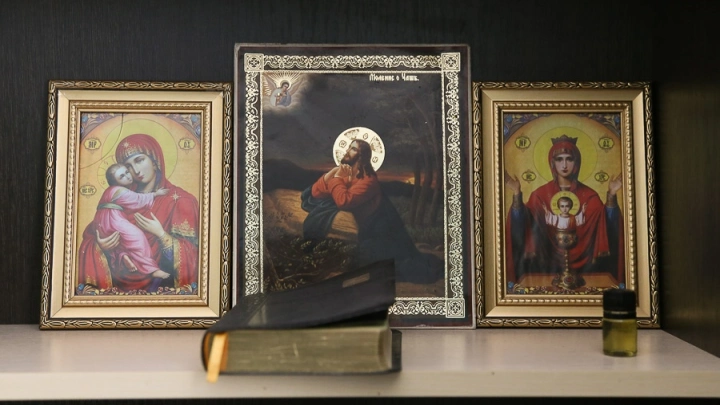 Патриарх Кирилл совершил объезд Москвы с иконой Умиление