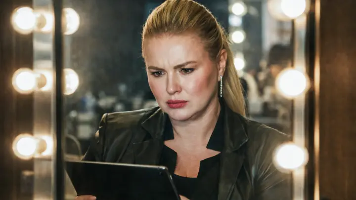 Анна Семенович: Мерзкий человек меня растолстил до 100 кг