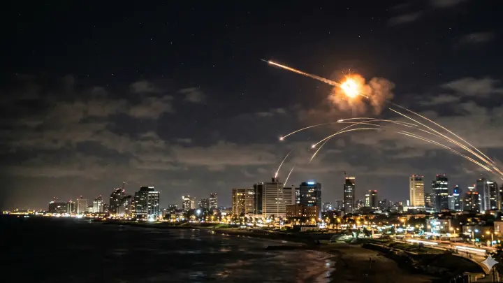 Миф про Железный купол разрушен: ПВО Израиля не выдержало войны с Ираном