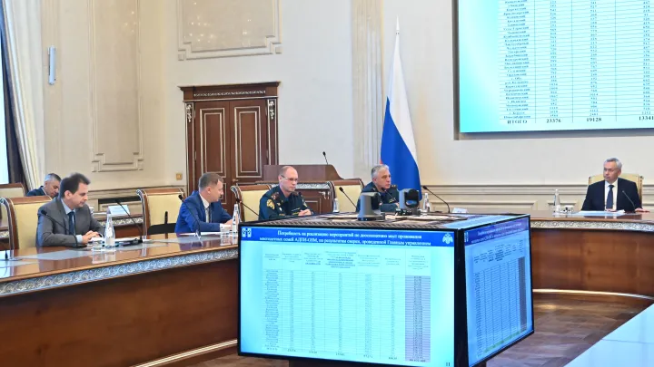 Губернатор Травников провёл совещание по противопожарной защищённости мест проживания многодетных семей